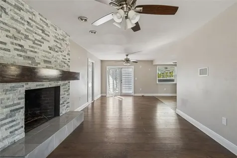 7703 17th Avenue NW Bradenton FL 34209