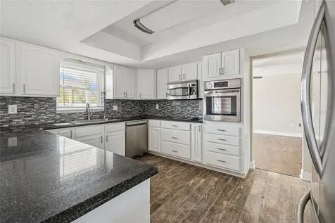 7703 17th Avenue NW Bradenton FL 34209
