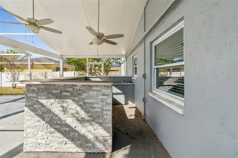 7703 17th Avenue NW Bradenton FL 34209