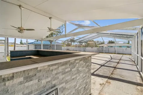7703 17th Avenue NW Bradenton FL 34209