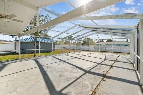 7703 17th Avenue NW Bradenton FL 34209