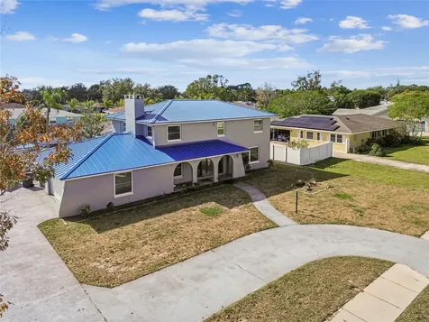 7703 17th Avenue NW Bradenton FL 34209