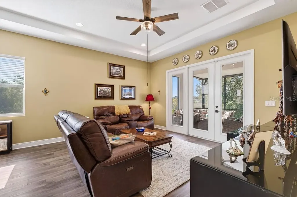 1998 Key Bay Trail Kissimmee FL 34747
