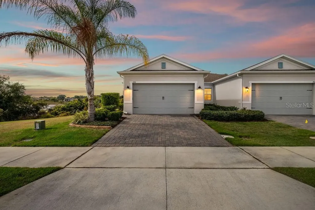 1998 Key Bay Trail Kissimmee FL 34747