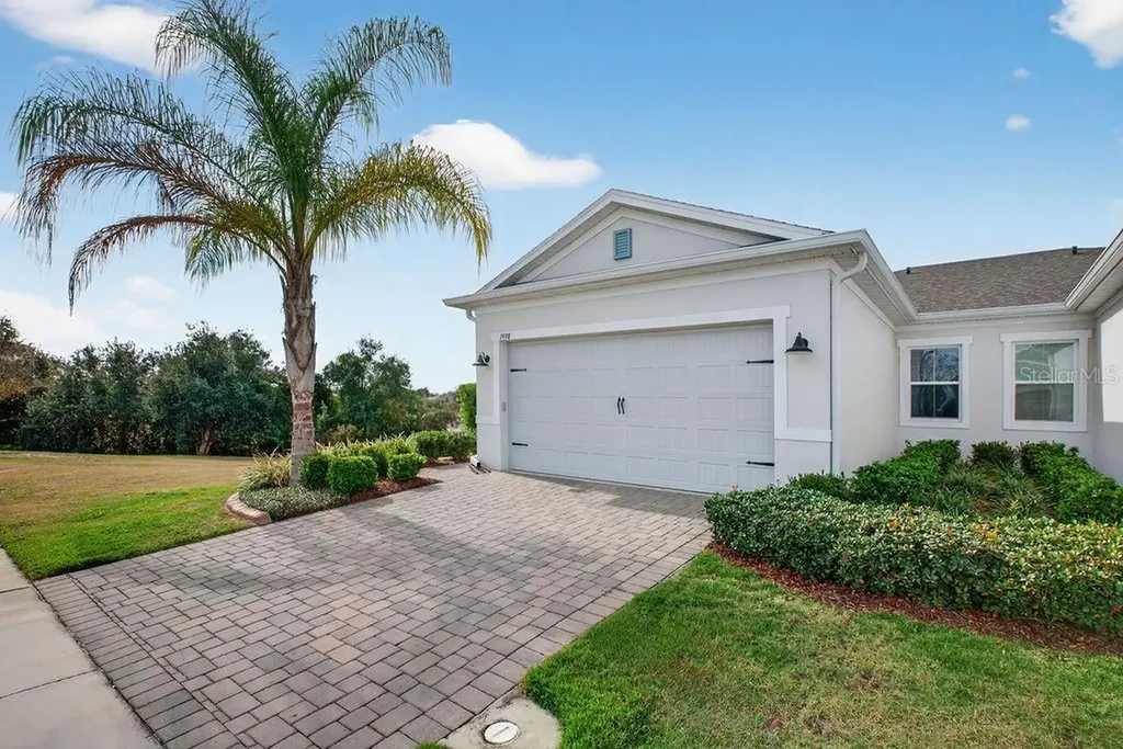 1998 Key Bay Trail Kissimmee FL 34747
