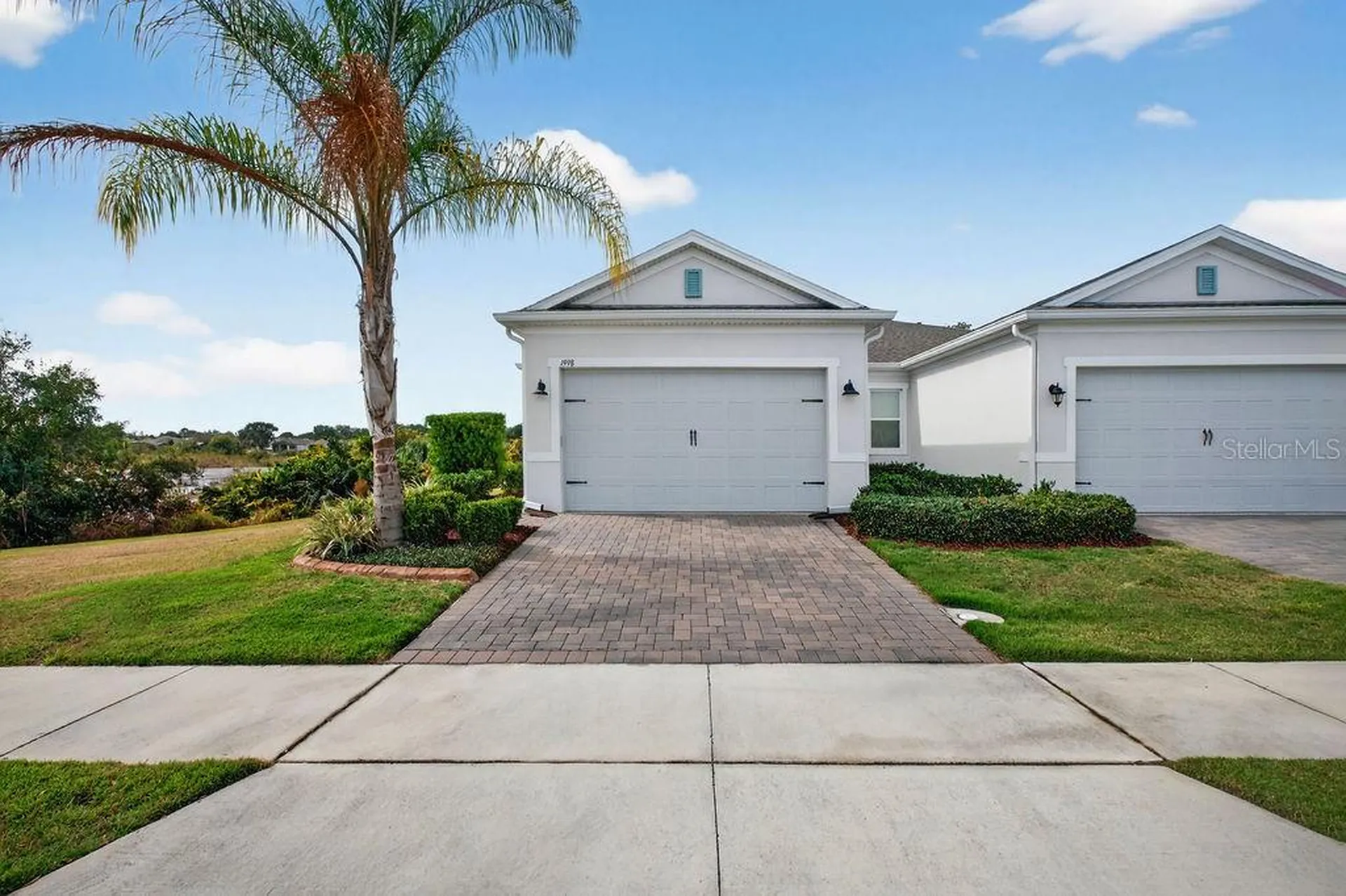 1998 Key Bay Trail Kissimmee FL 34747