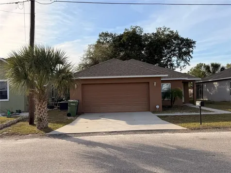 1911 Brown Street NE Winter Haven FL 33881