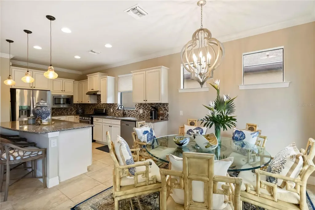 5942 Caspian Tern Drive Sarasota FL 34238
