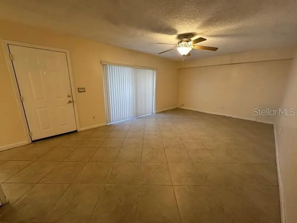 921 Royal Oak Boulevard Leesburg FL 34748