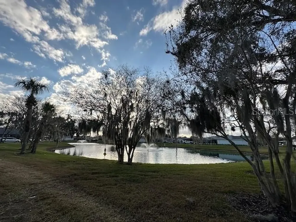 921 Royal Oak Boulevard Leesburg FL 34748