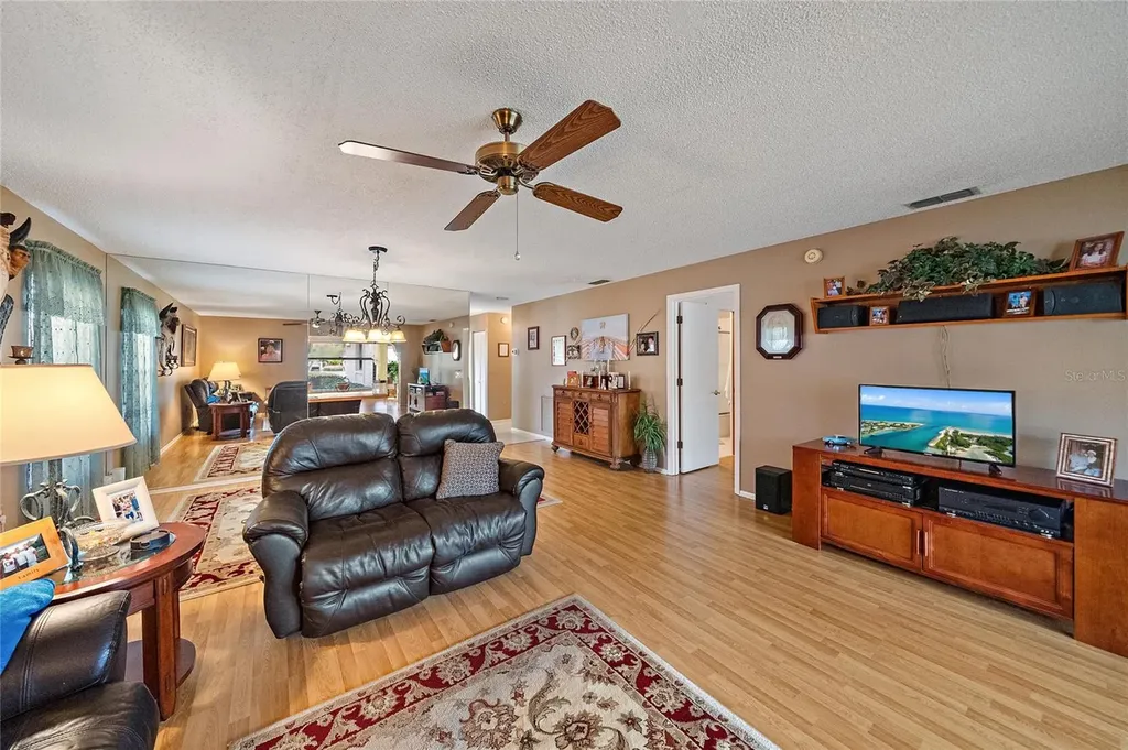 4735 Oak Hill Drive Sarasota FL 34232