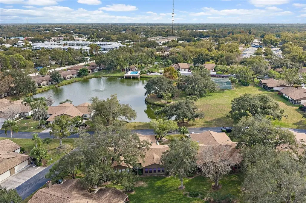 4735 Oak Hill Drive Sarasota FL 34232