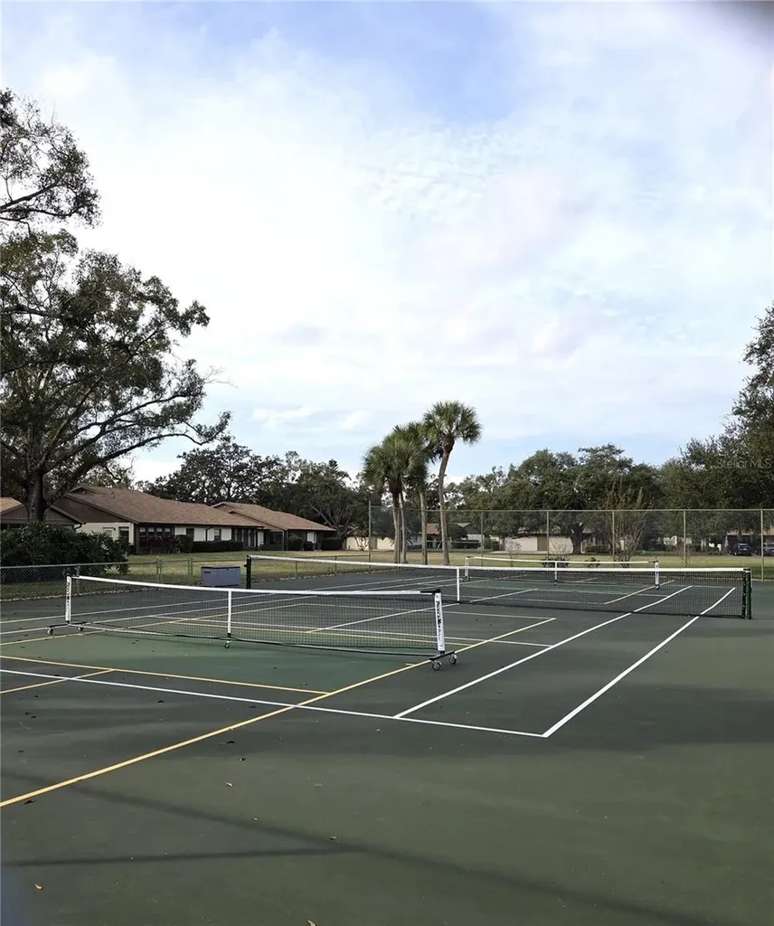 4735 Oak Hill Drive Sarasota FL 34232