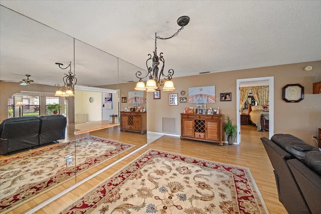 4735 Oak Hill Drive Sarasota FL 34232