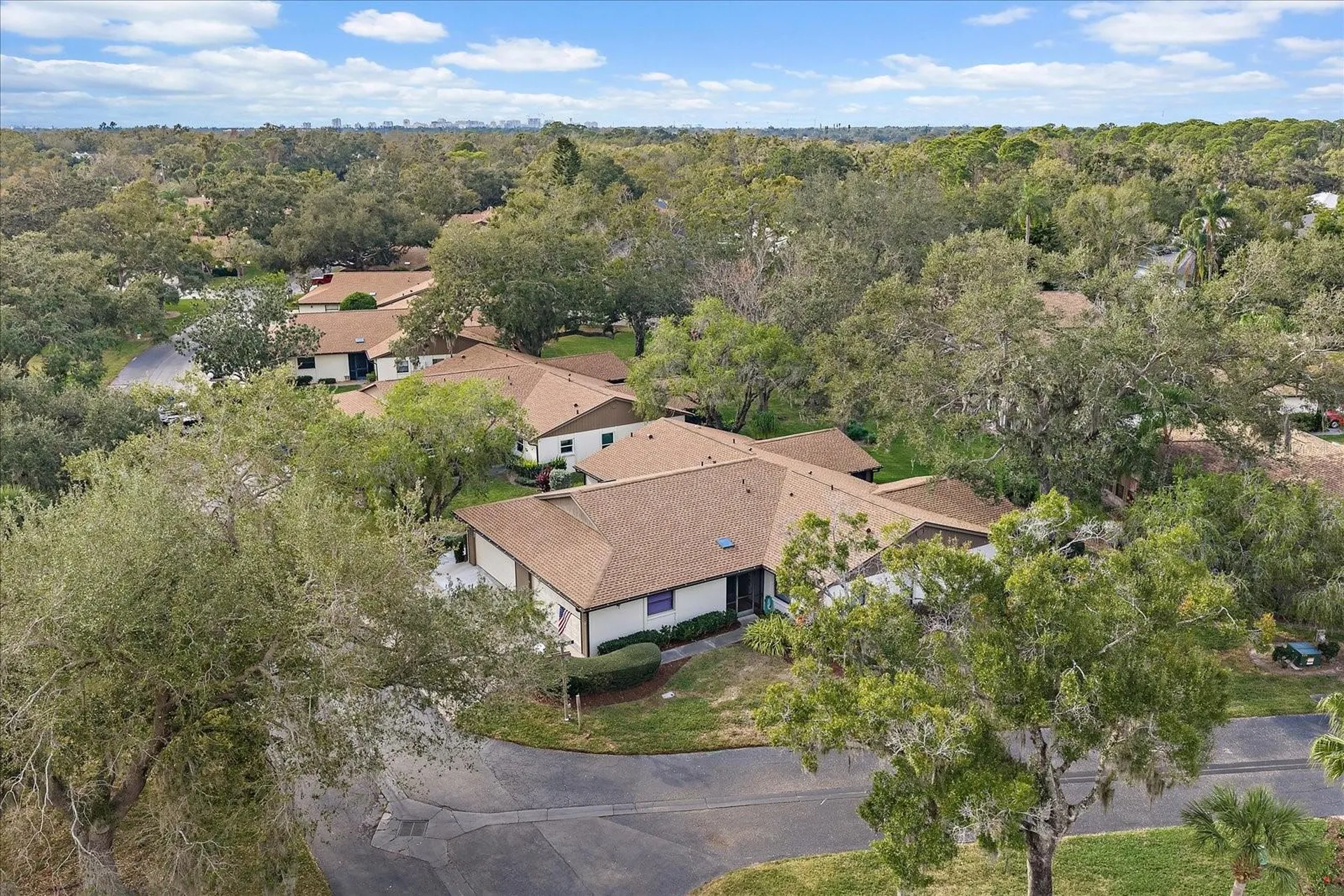 4735 Oak Hill Drive Sarasota FL 34232