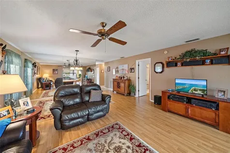 4735 Oak Hill Drive Sarasota FL 34232