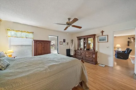 4735 Oak Hill Drive Sarasota FL 34232