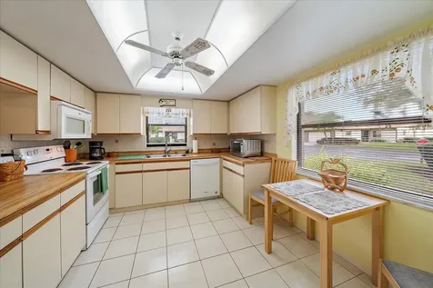 4735 Oak Hill Drive Sarasota FL 34232