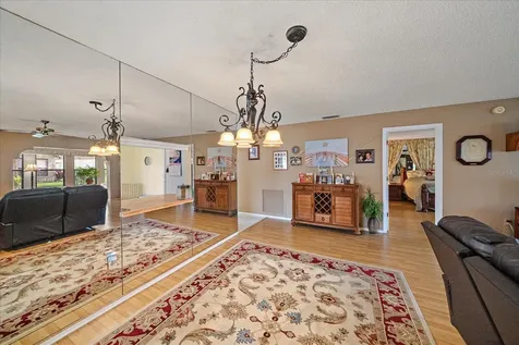 4735 Oak Hill Drive Sarasota FL 34232