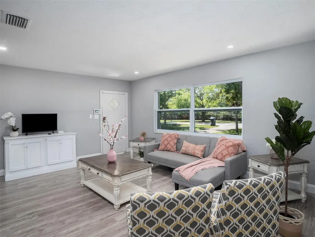 4713 N Rome Avenue Tampa FL 33603