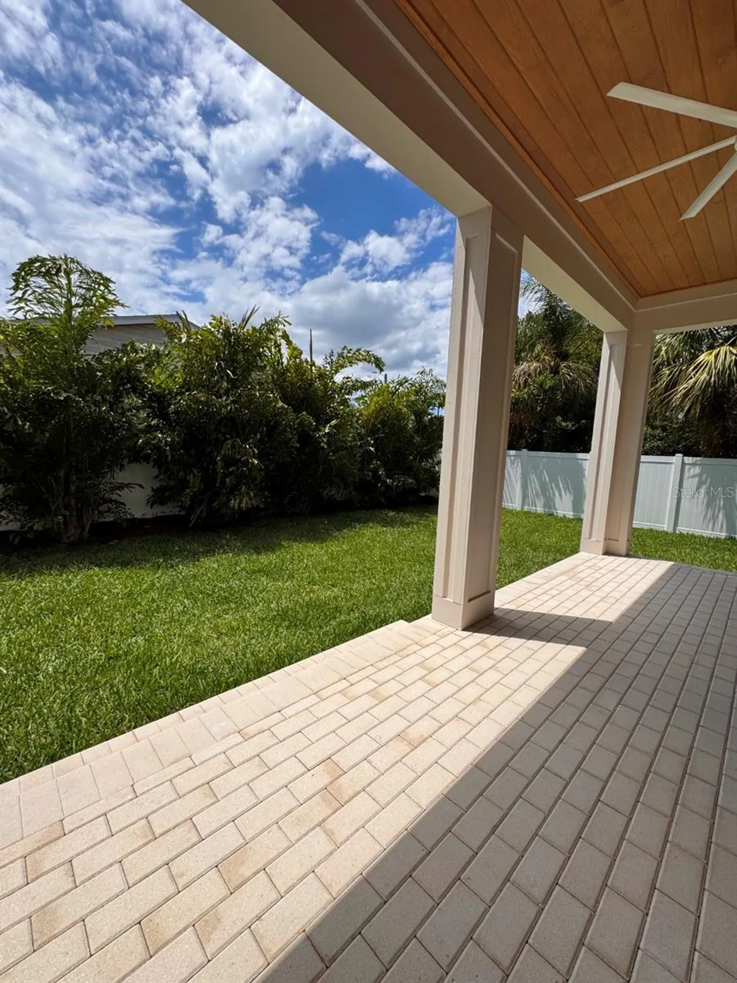 2936 W Rogers Avenue Tampa FL 33611