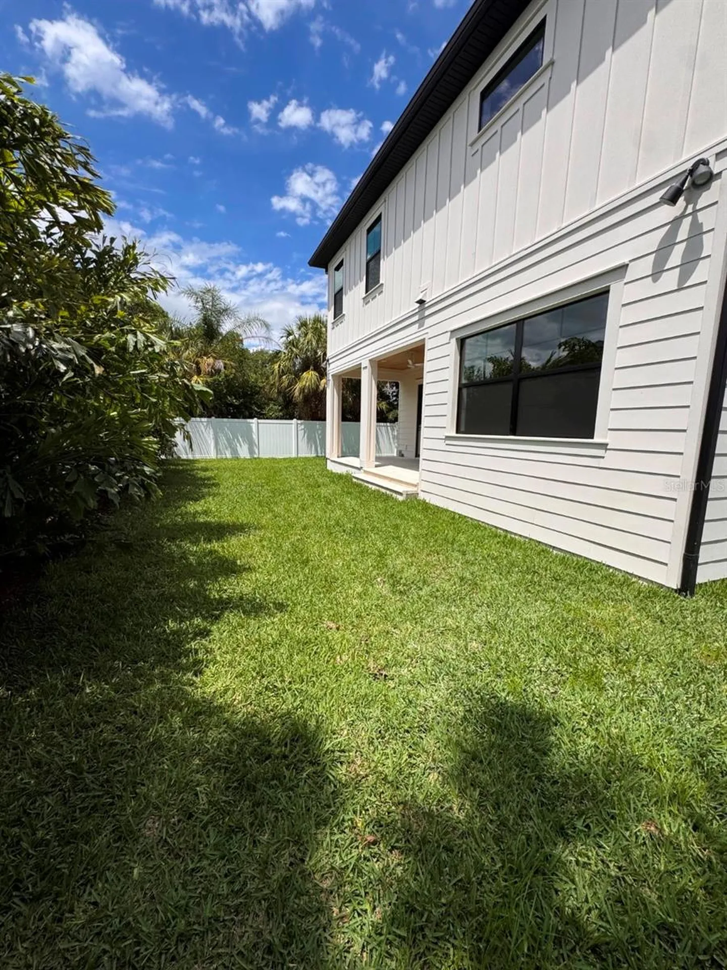2936 W Rogers Avenue Tampa FL 33611