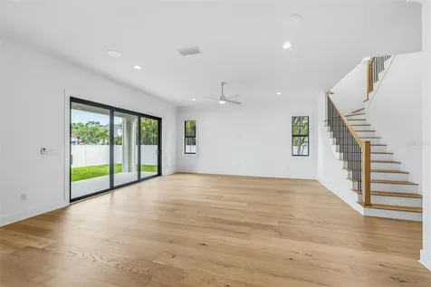 2936 W Rogers Avenue Tampa FL 33611