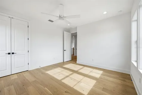2936 W Rogers Avenue Tampa FL 33611