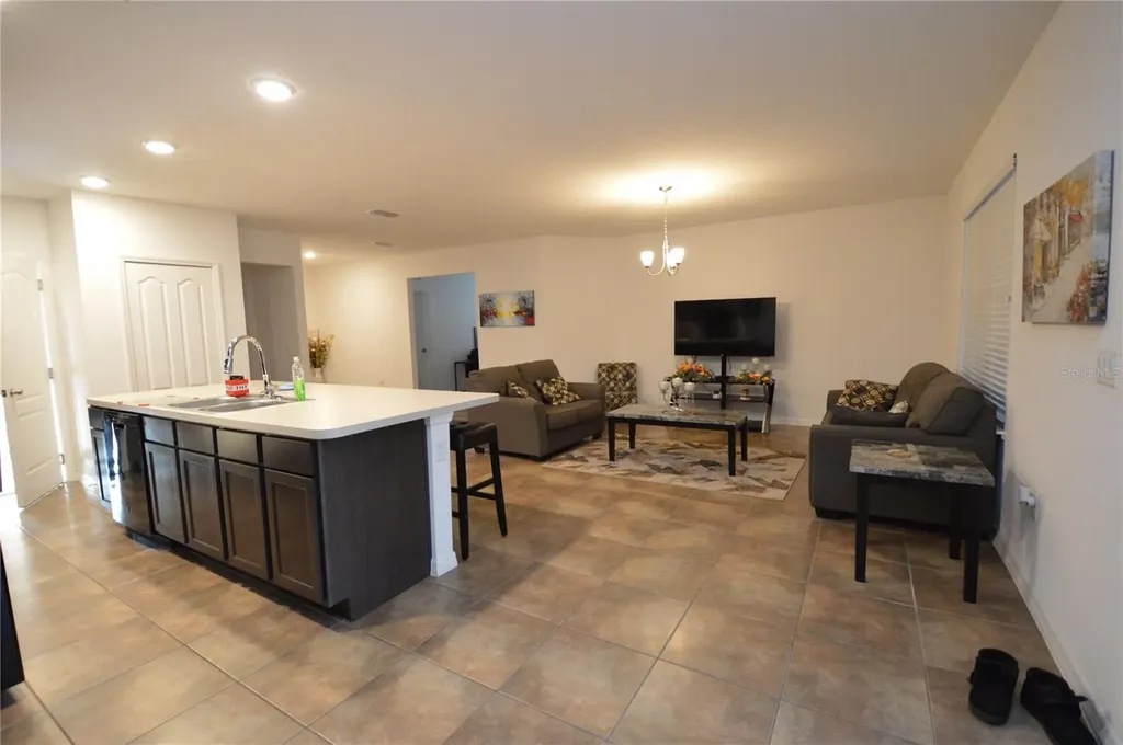 937 Gila Place Kissimmee FL 34759