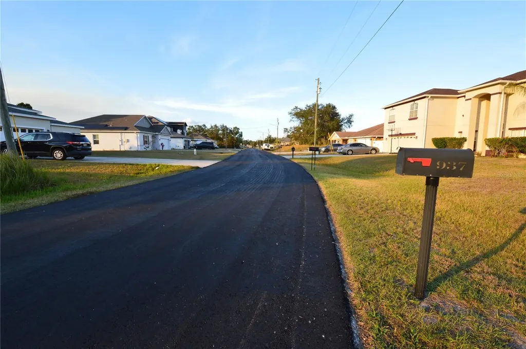 937 Gila Place Kissimmee FL 34759