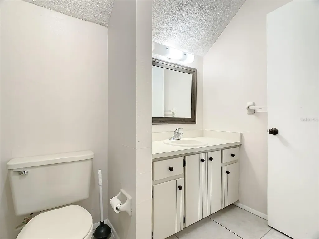 232 N Ridgewood Avenue Edgewater FL 32132