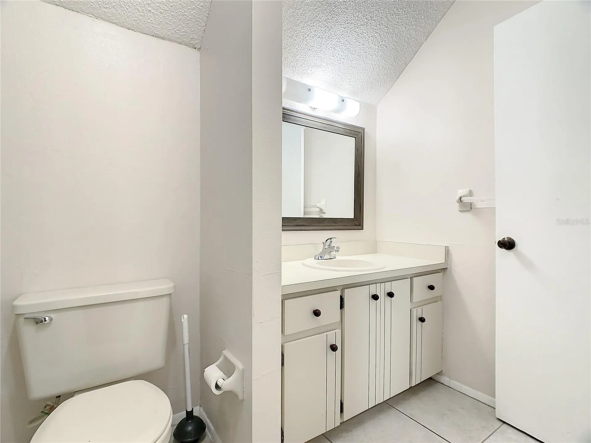 232 N Ridgewood Avenue Edgewater FL 32132