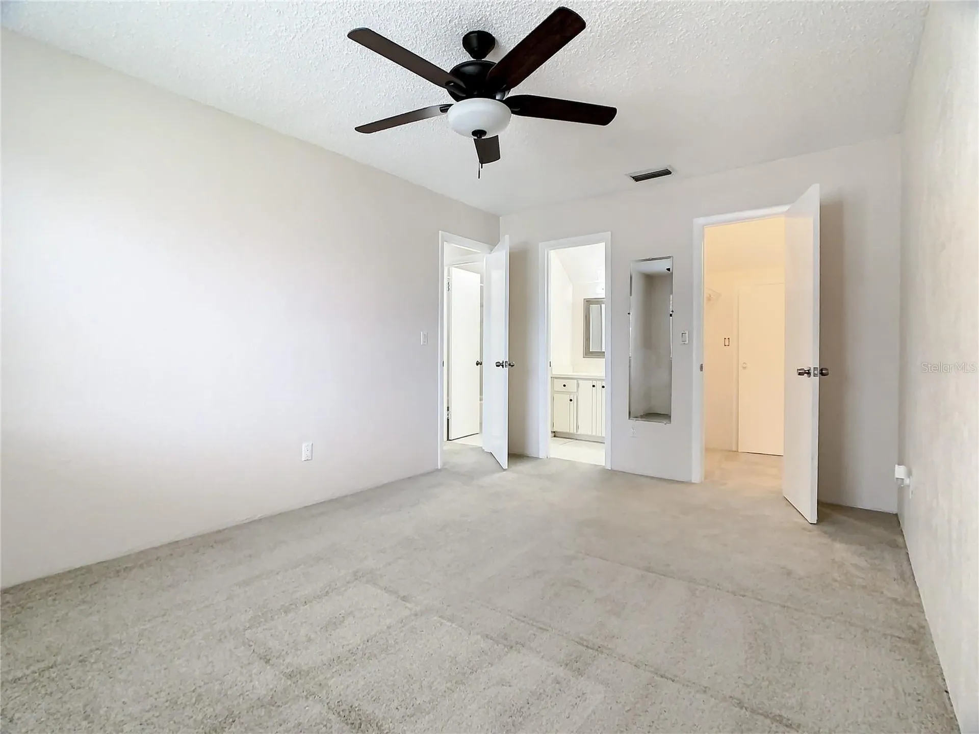 232 N Ridgewood Avenue Edgewater FL 32132