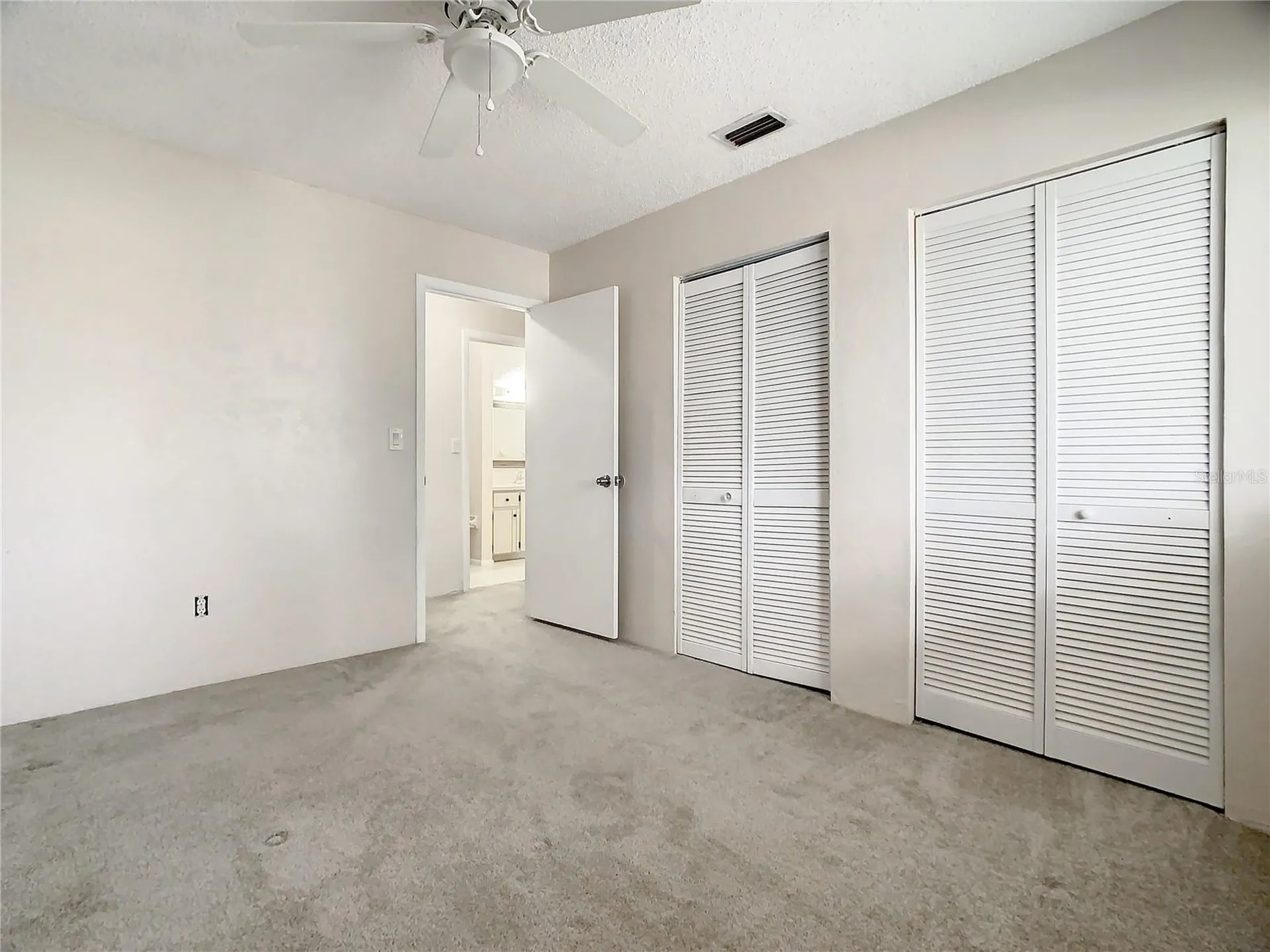 232 N Ridgewood Avenue Edgewater FL 32132