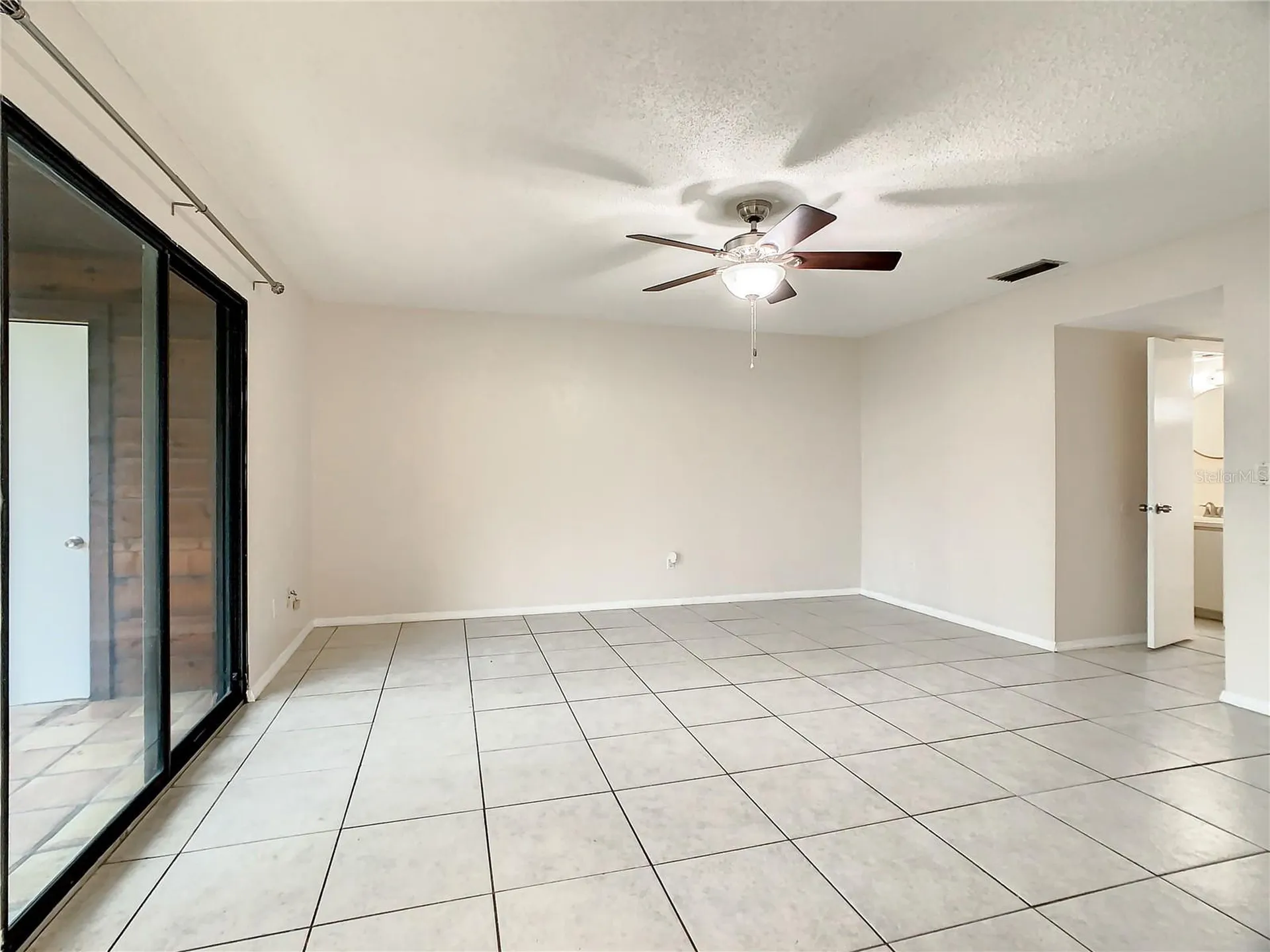 232 N Ridgewood Avenue Edgewater FL 32132