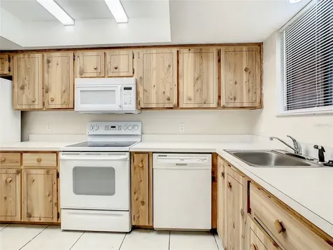 232 N Ridgewood Avenue Edgewater FL 32132