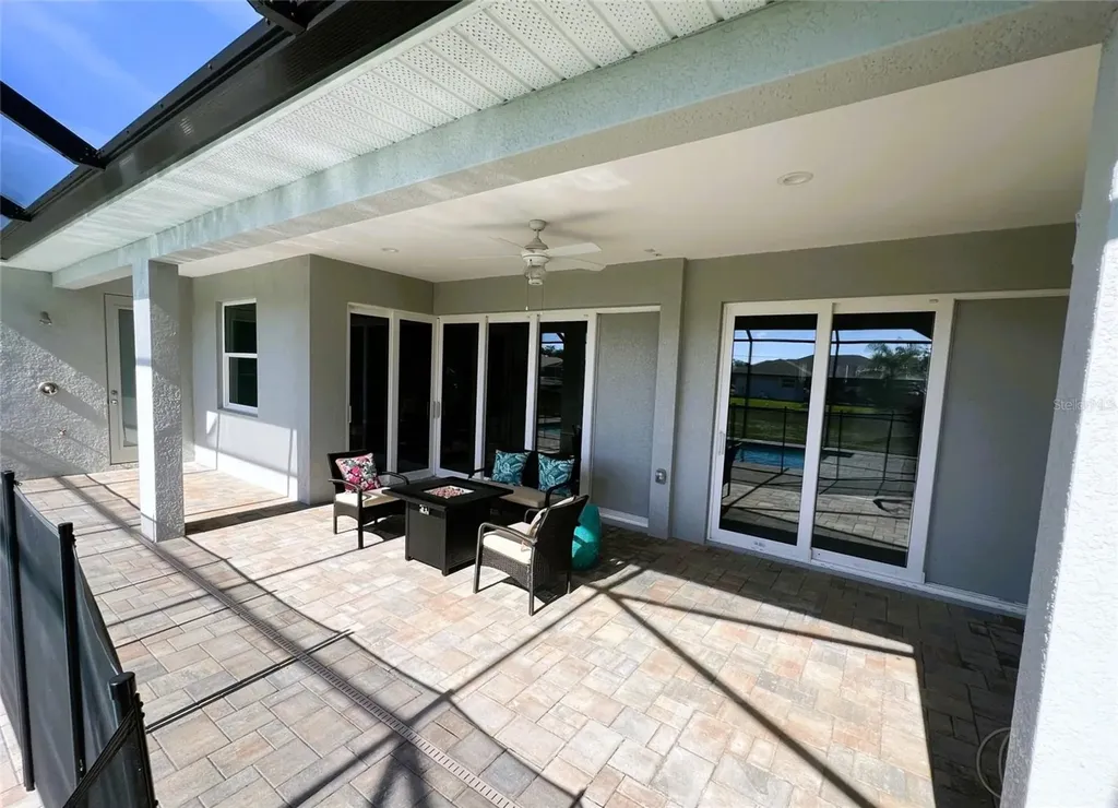 250 Rotonda Boulevard E Rotonda West FL 33947