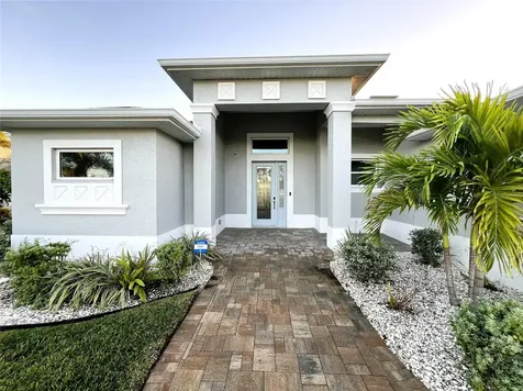250 Rotonda Boulevard E Rotonda West FL 33947