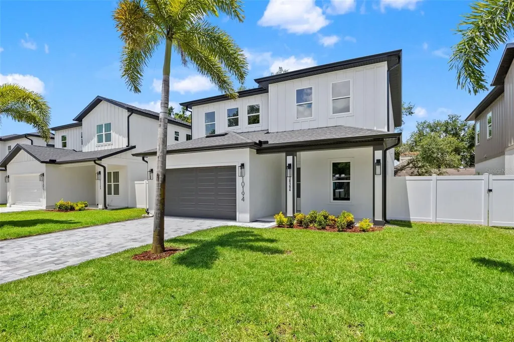 10194 Hodson Place Seminole FL 33776