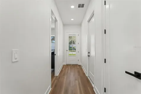 10194 Hodson Place Seminole FL 33776