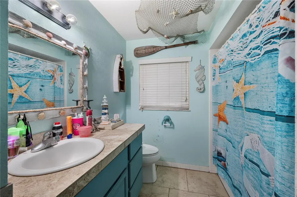 4911 Whiteoak Drive E Lakeland FL 33813