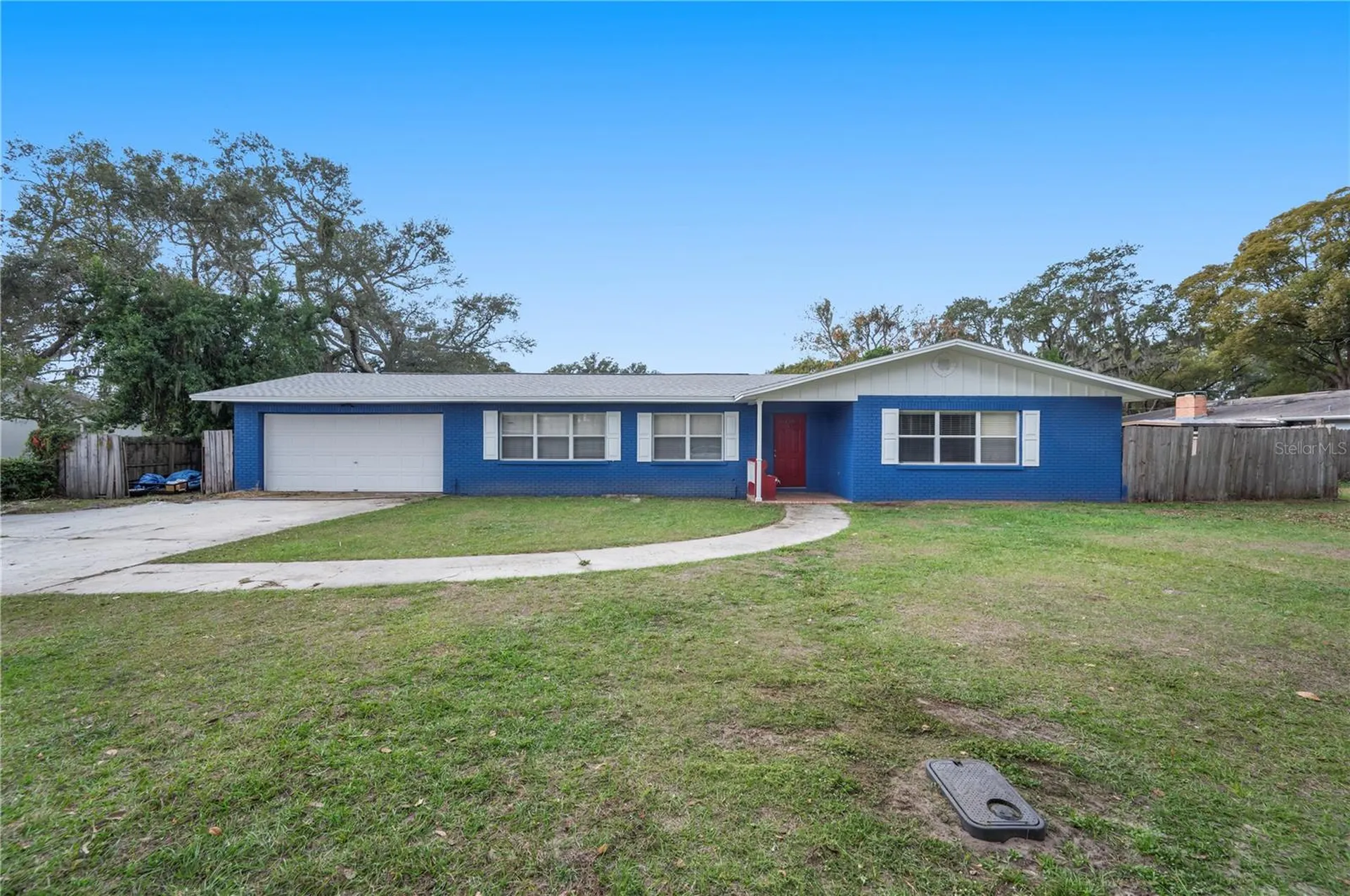 4911 Whiteoak Drive E Lakeland FL 33813