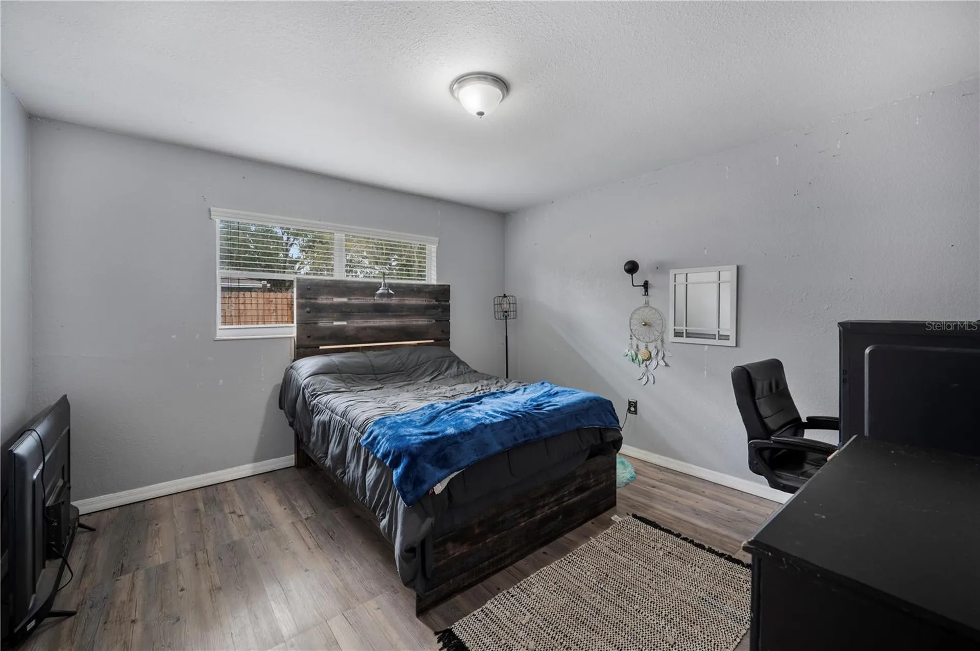 4911 Whiteoak Drive E Lakeland FL 33813