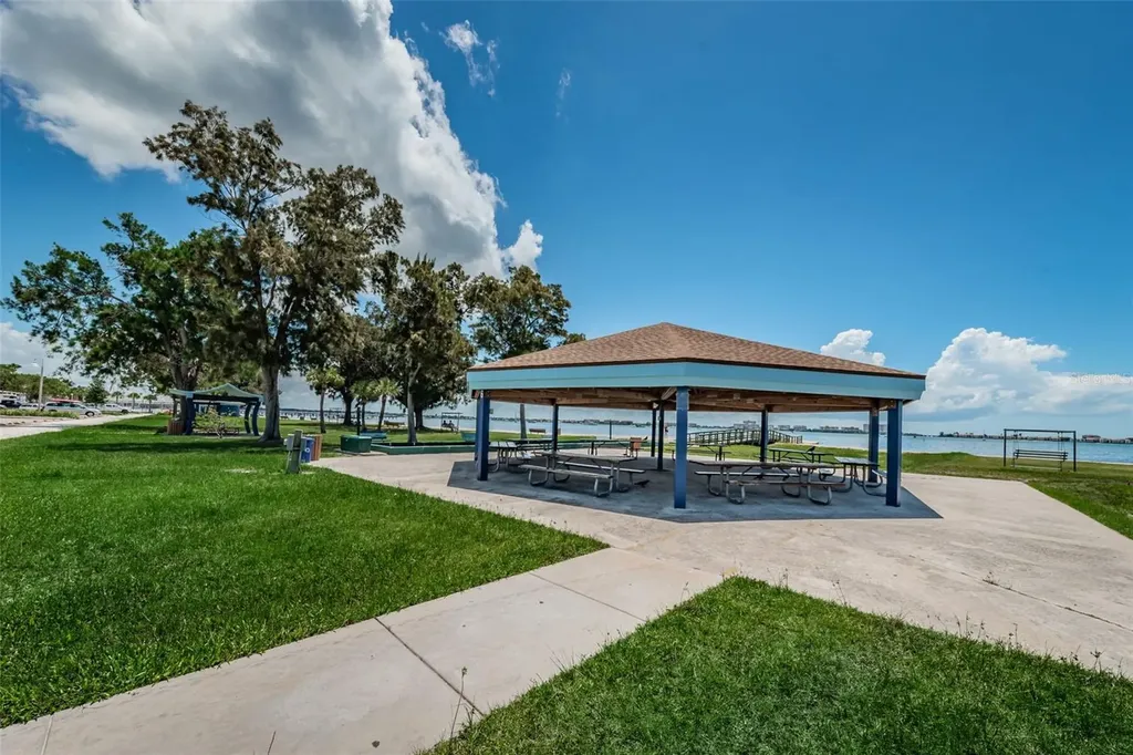 3120 Clinton Street S Gulfport FL 33707