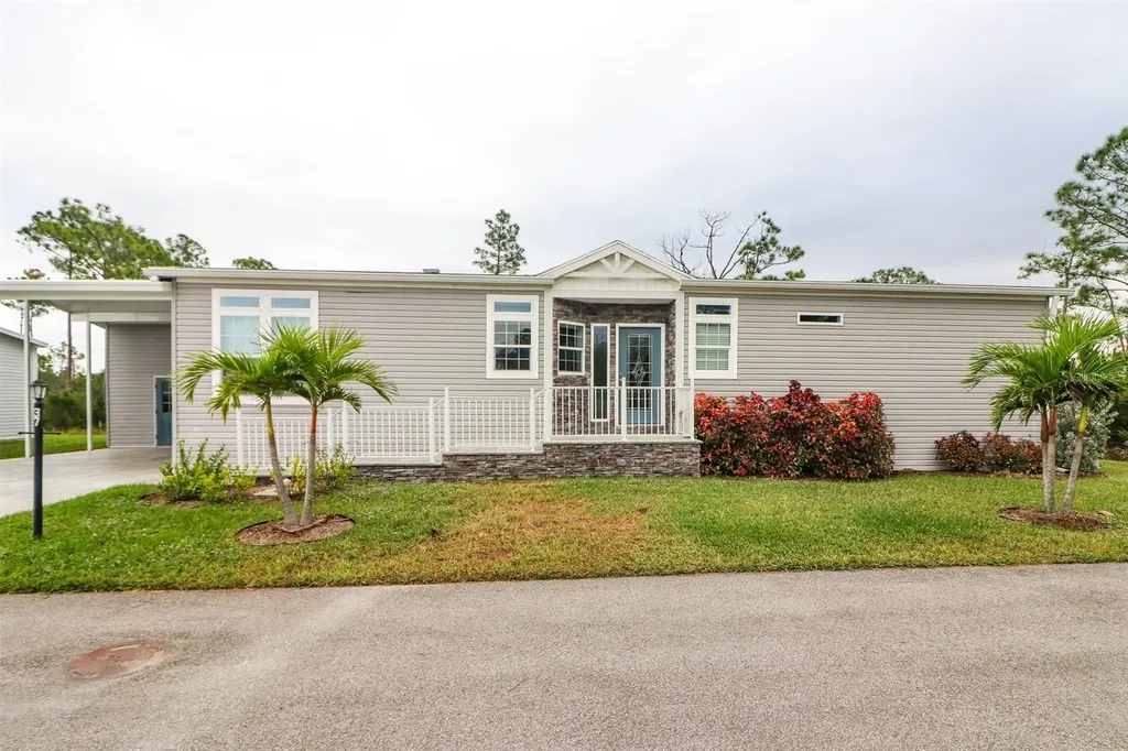 12116 SW County Road 769 # 37 Lake Suzy FL 34269