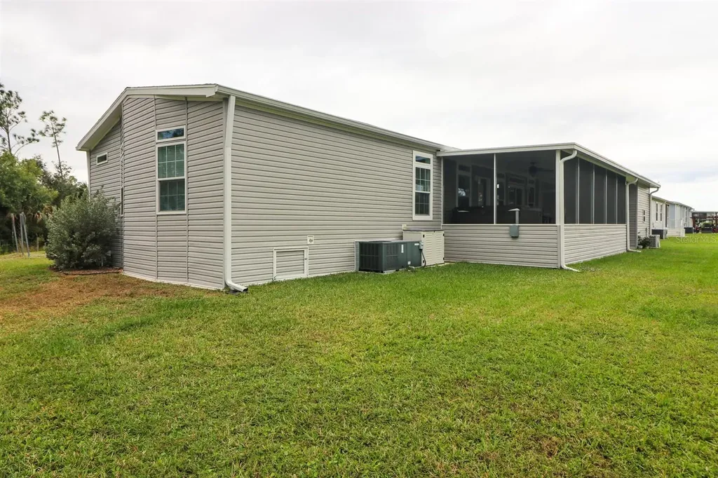 12116 SW County Road 769 # 37 Lake Suzy FL 34269