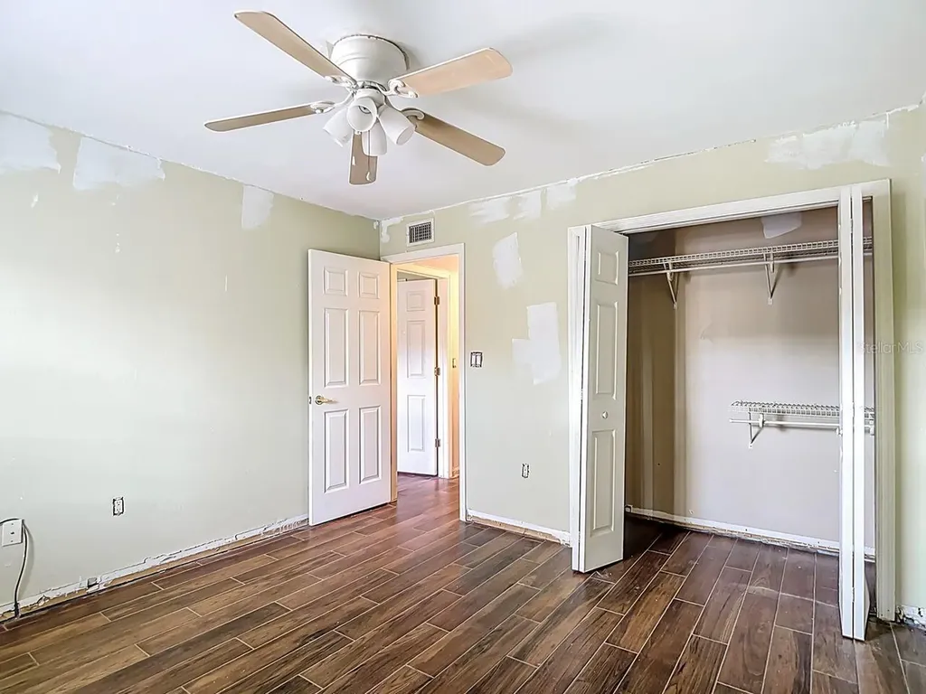4325 Aegean Drive Tampa FL 33611