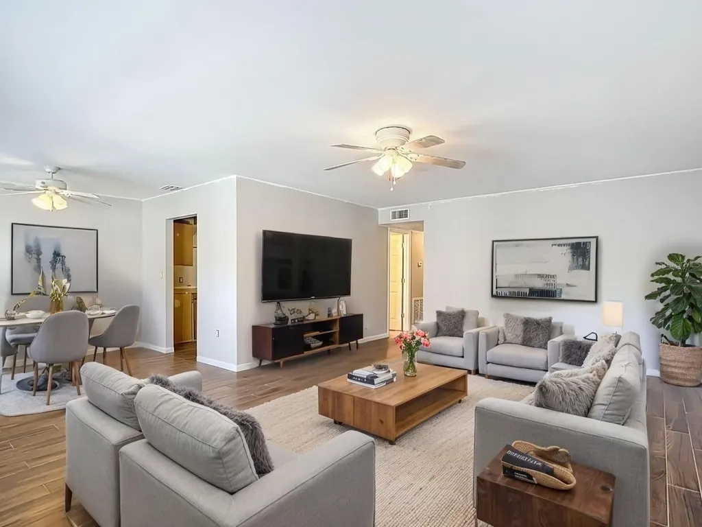 4325 Aegean Drive Tampa FL 33611
