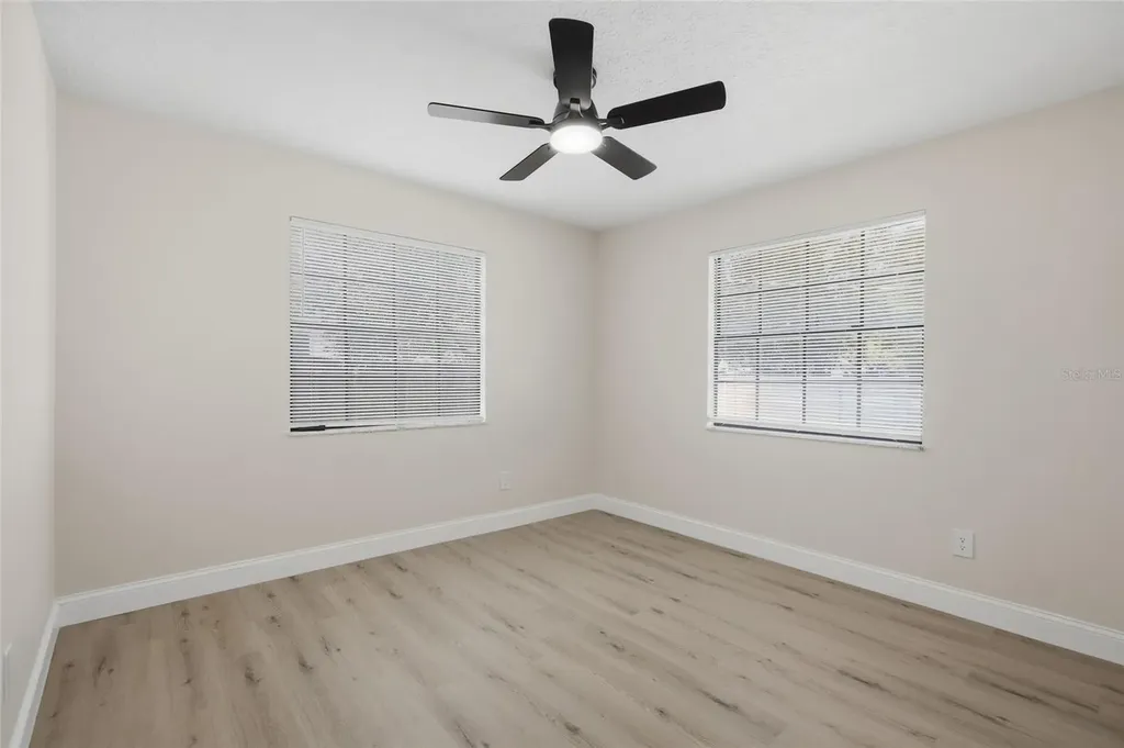 920 W Candlewood Avenue Tampa FL 33603