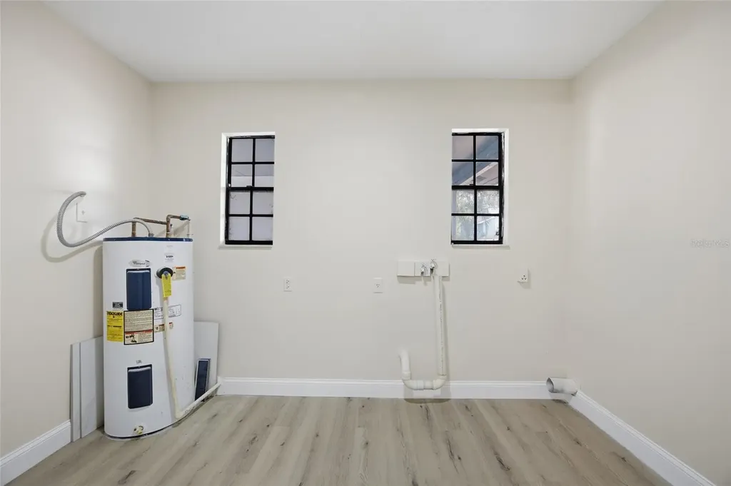 920 W Candlewood Avenue Tampa FL 33603